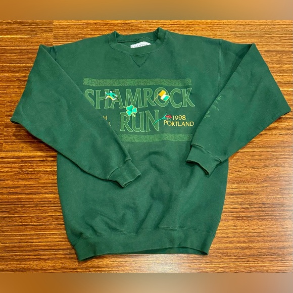 Vintage 90s Shamrock run portland Crewneck Sweatshirt Pullover Jumper medium EUC - Picture 1 of 5